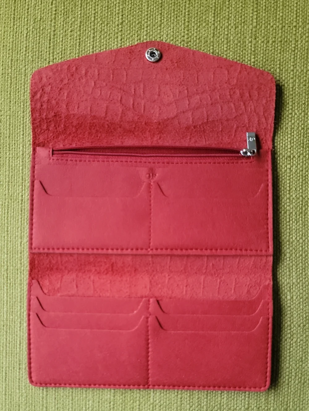 Giorgio Ferretti Red Croc-Embossed Leather Long Wallet - Women Accessories